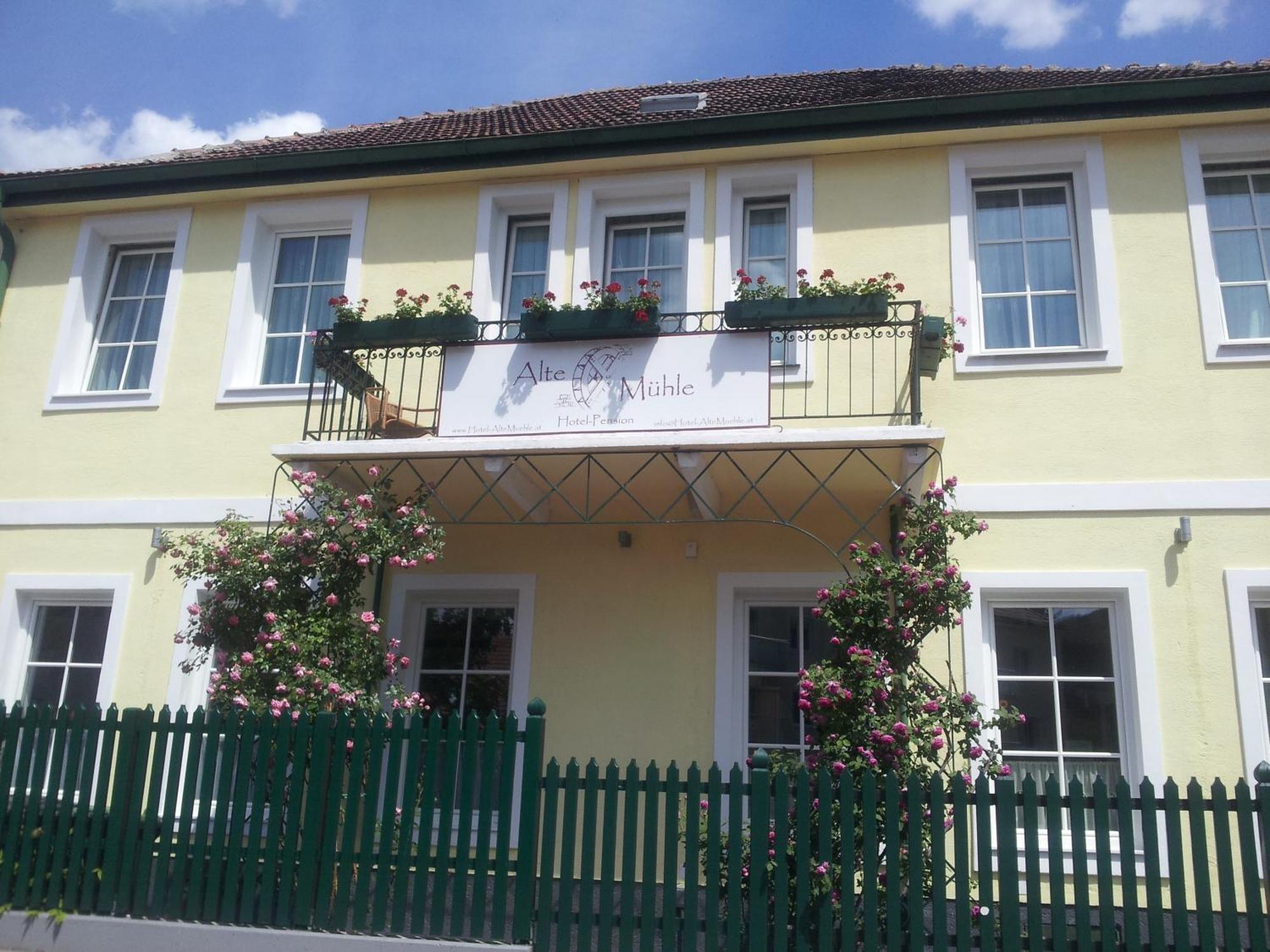 Hotel Pension Alte Muehle Klosterneuburg Zewnętrze zdjęcie